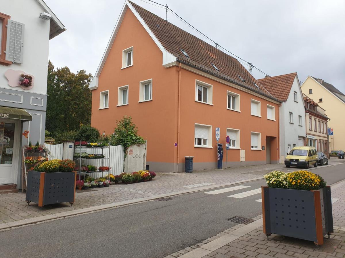Meubles Du 25 N2 F2 Rdc Appartement Niederbronn-les-Bains Buitenkant foto